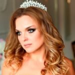 bridal hair crown elegance
