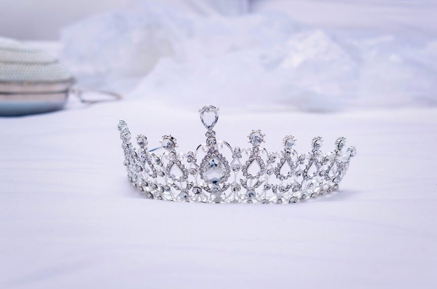 sparkling crystal bridal crown